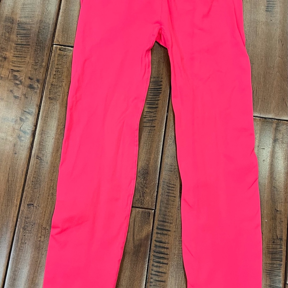 Free People - “Good Karma” High-Rise 7/8 Leggings in Tropical Pink
